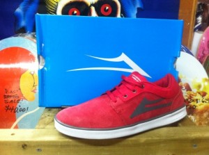 Lakai Howard in red suede