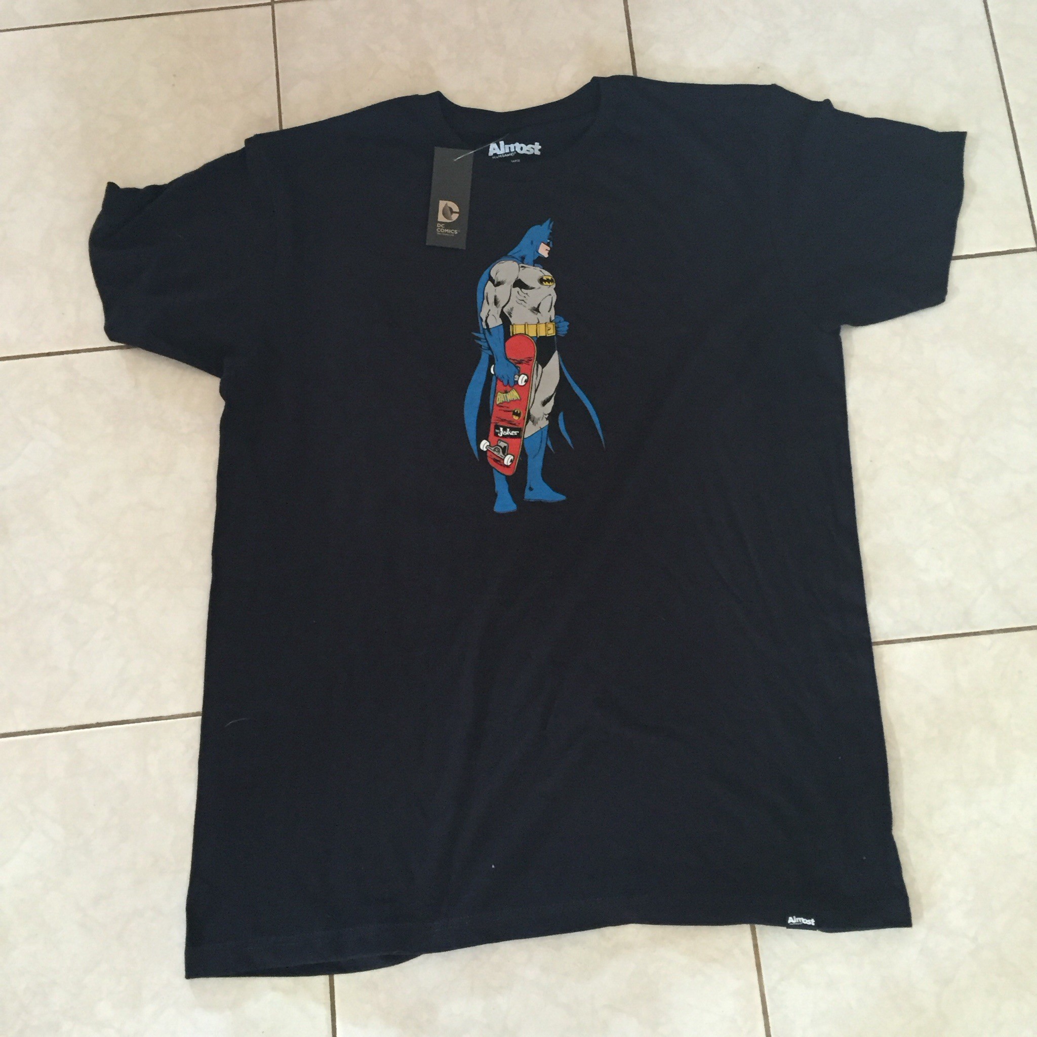 Batman mall grab tee