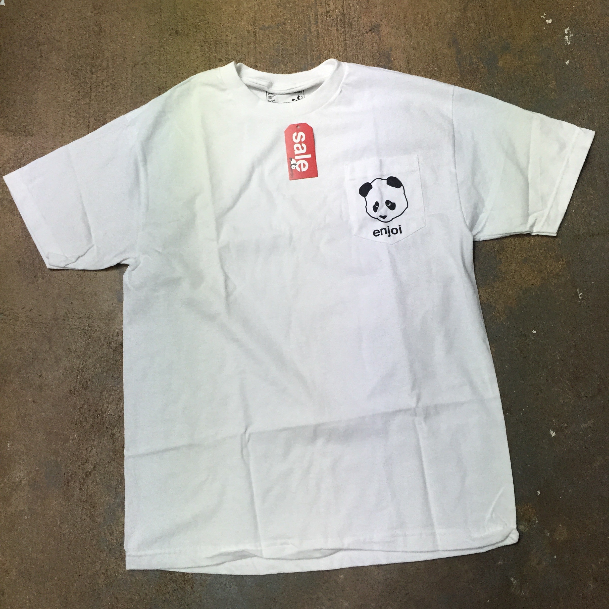 Enjoi panda pocket tee