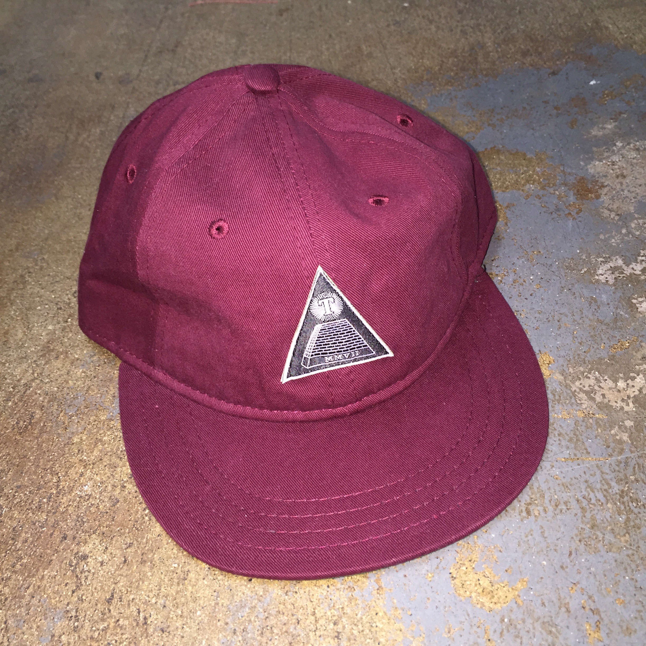 Theories Theoramid Snapback