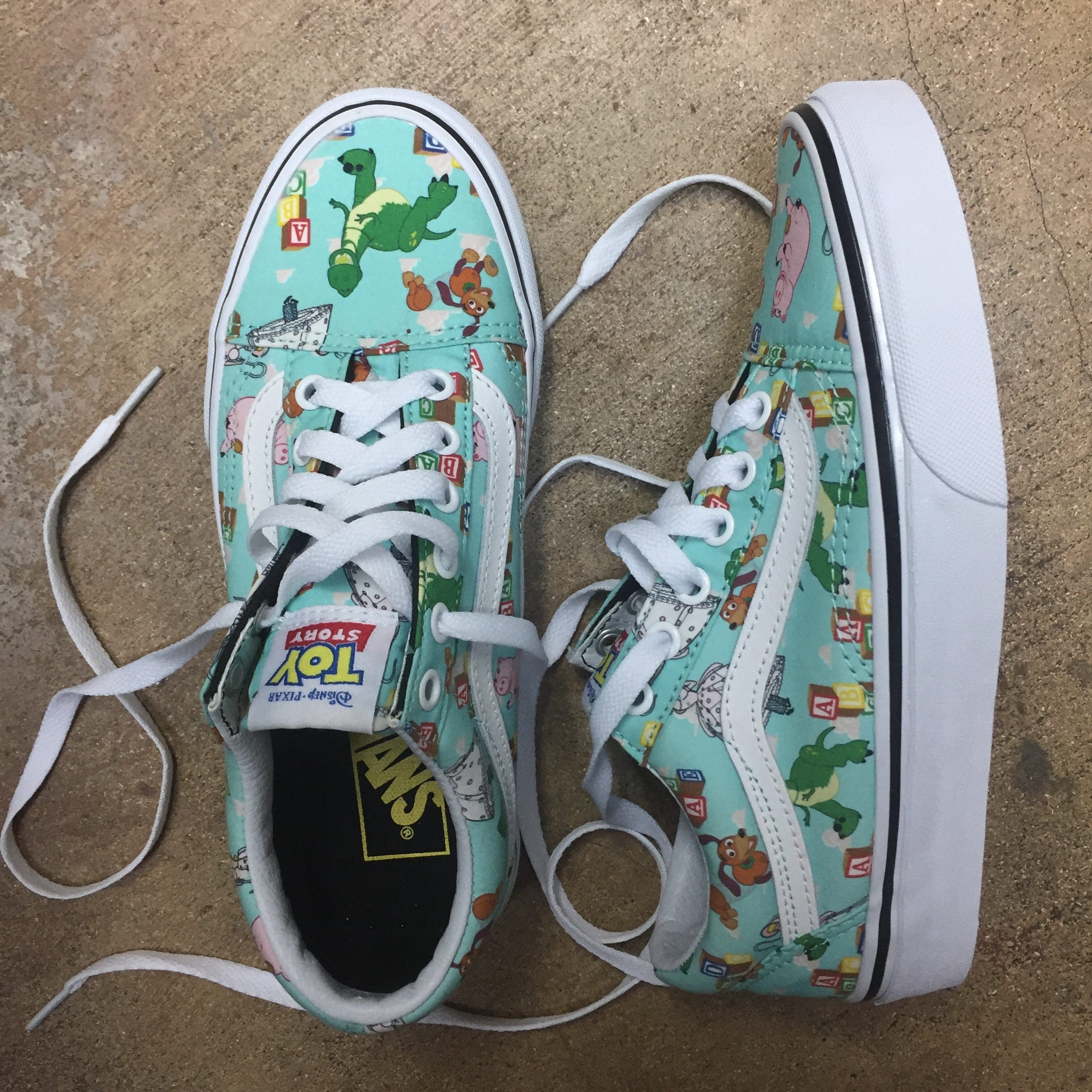 Vans old Skool Toy Story